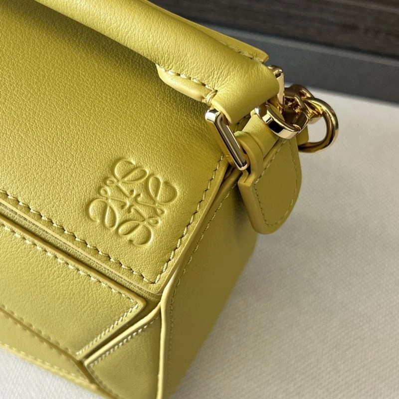 SmoothTexture Loewe Puzzle Bags 77356