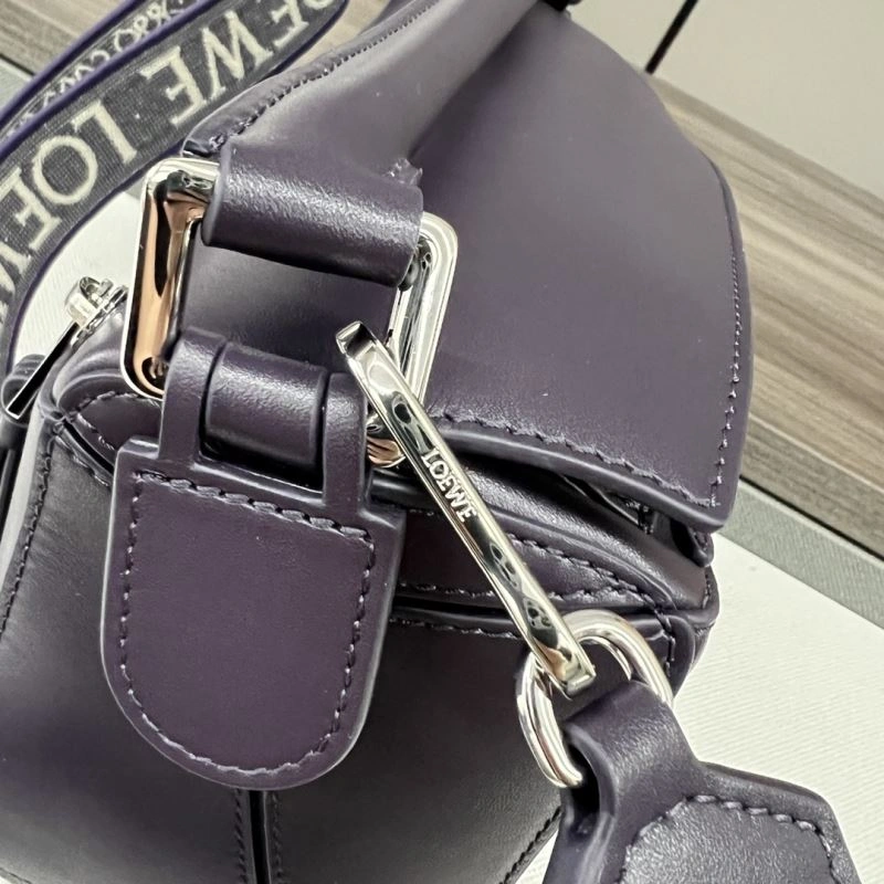 Resilient Loewe Puzzle Bags 73333