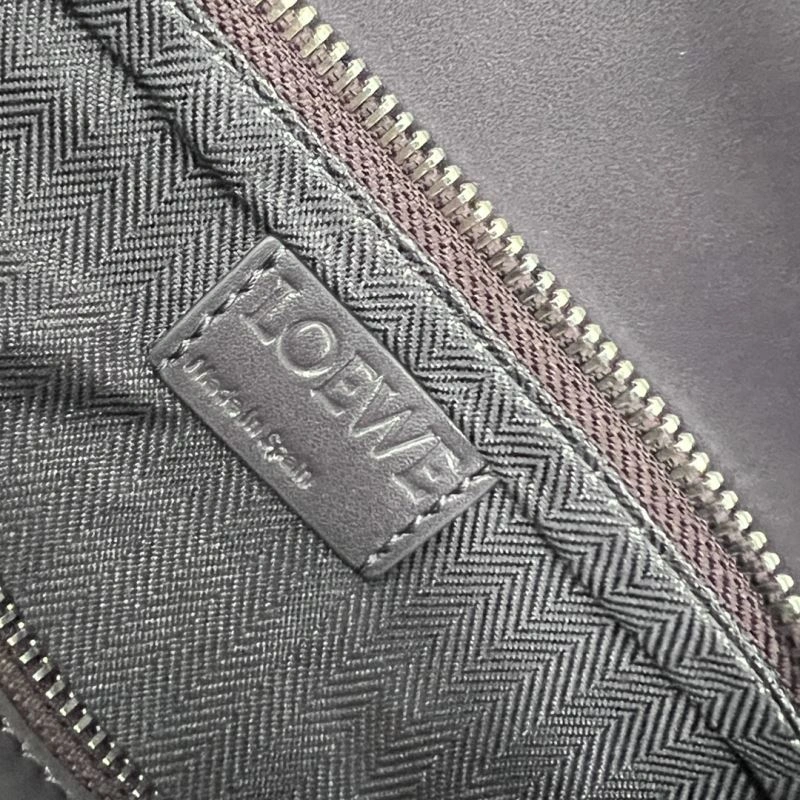 Resilient Loewe Puzzle Bags 73333