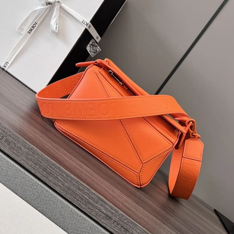 Modern Loewe Puzzle Bags 73322