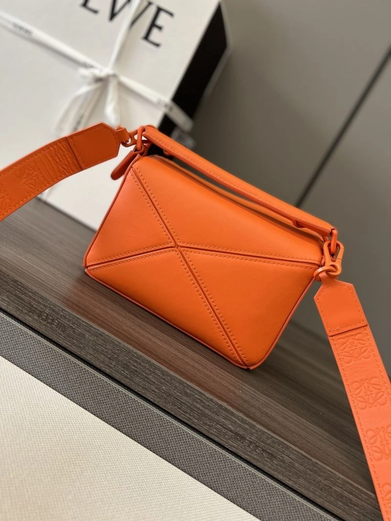 Modern Loewe Puzzle Bags 73322