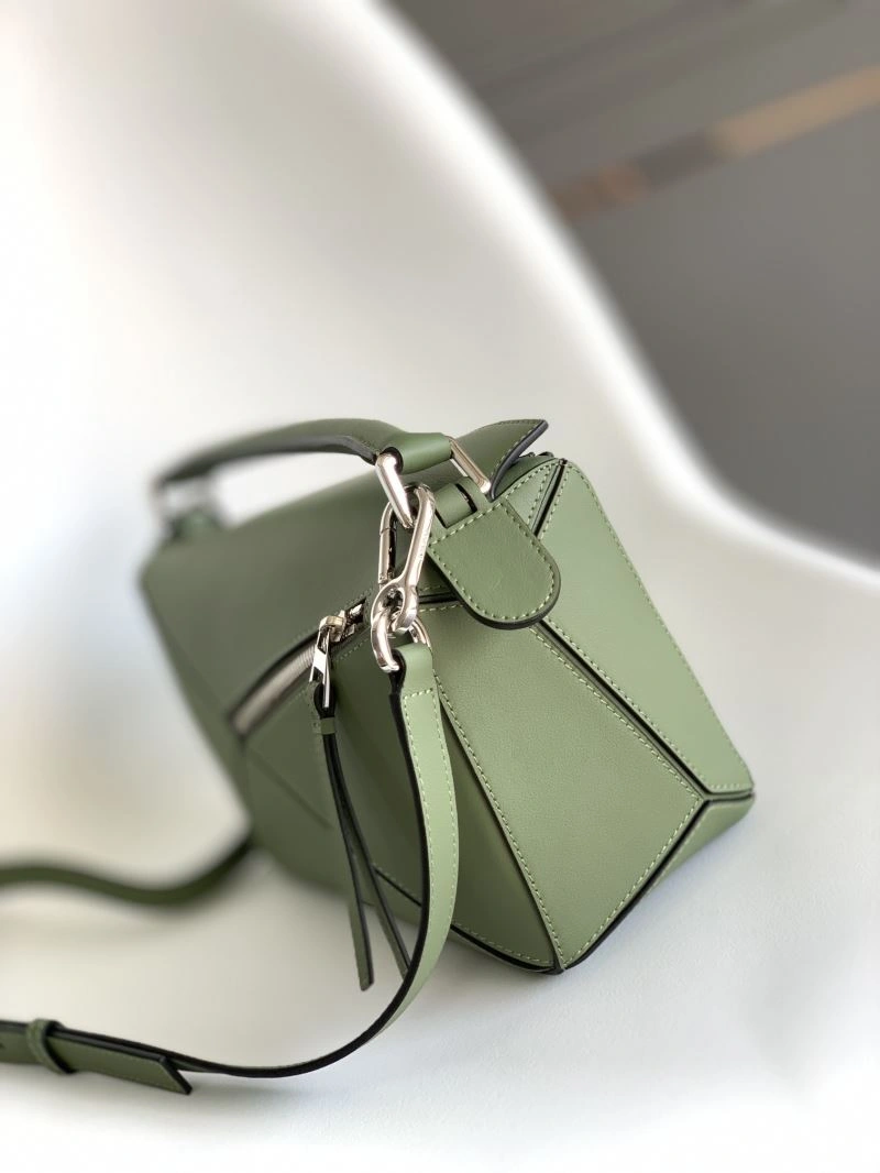 Neat Loewe Puzzle Bags 73325