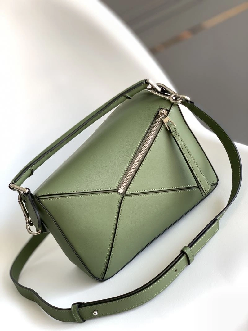 Neat Loewe Puzzle Bags 73325