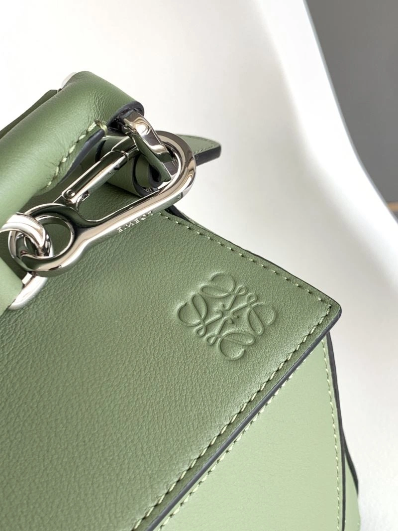 Neat Loewe Puzzle Bags 73325