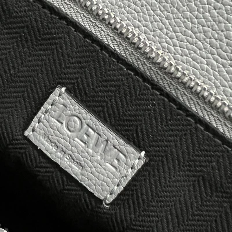 Loewe Puzzle Bags Sleek 73315