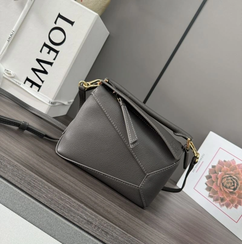 Supportive Loewe Puzzle Bags 73304