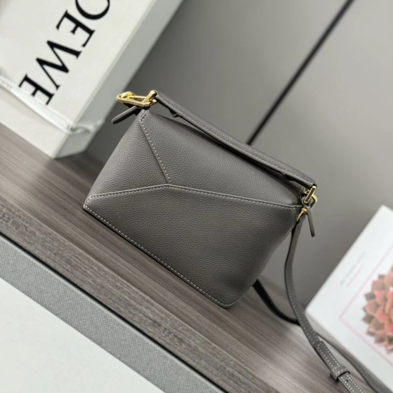 Supportive Loewe Puzzle Bags 73304