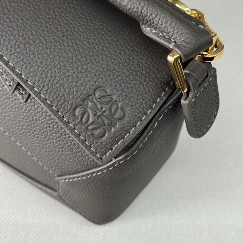 Supportive Loewe Puzzle Bags 73304