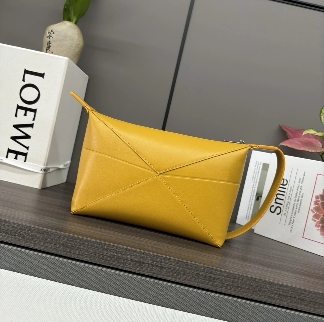 Loewe Puzzle Bags WaterResistant 72127