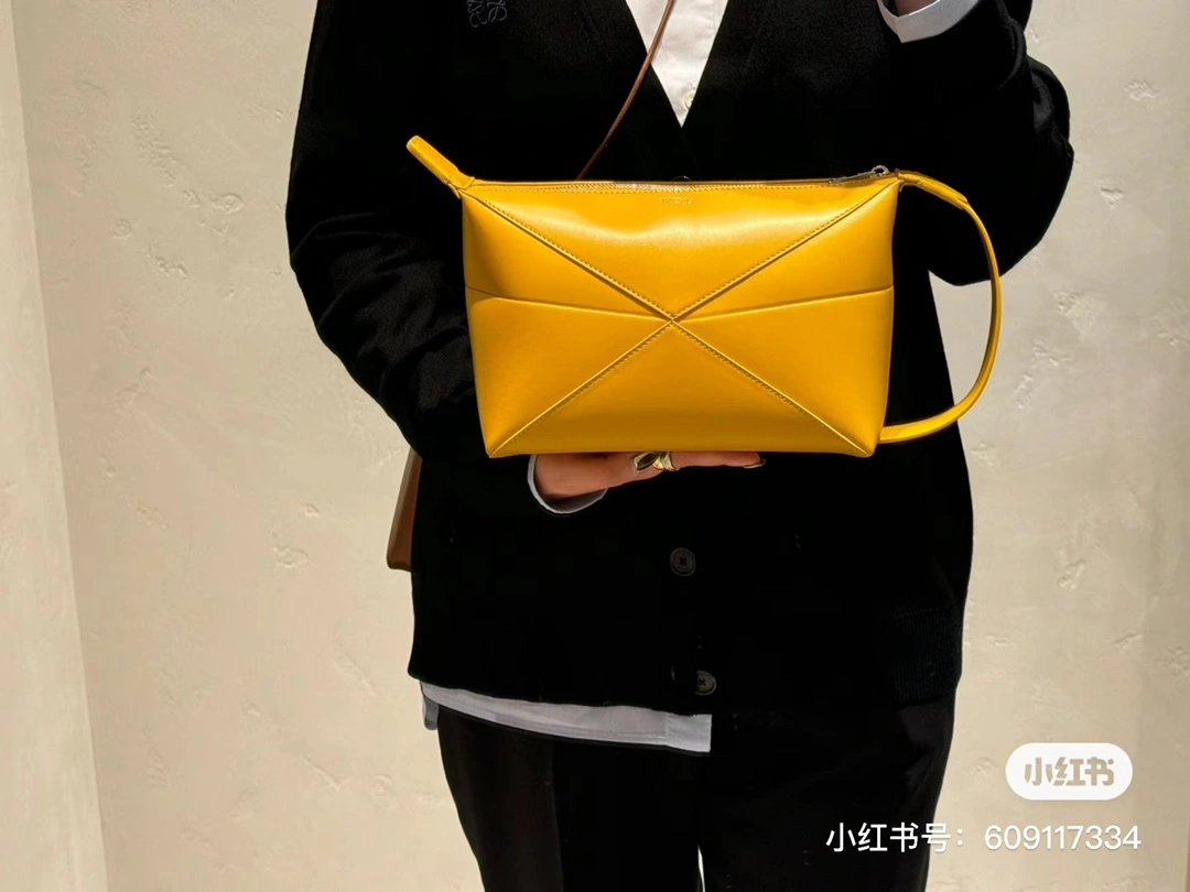 Loewe Puzzle Bags WaterResistant 72127