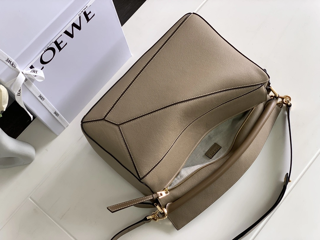 Loewe Puzzle Bags DailyWear 72152