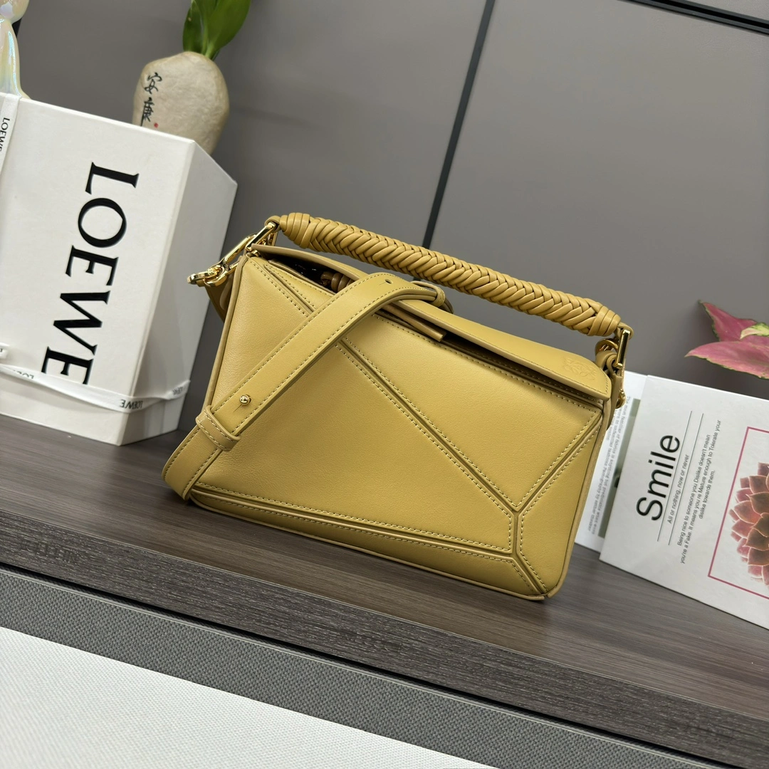 Chic Loewe Puzzle Bags 72120