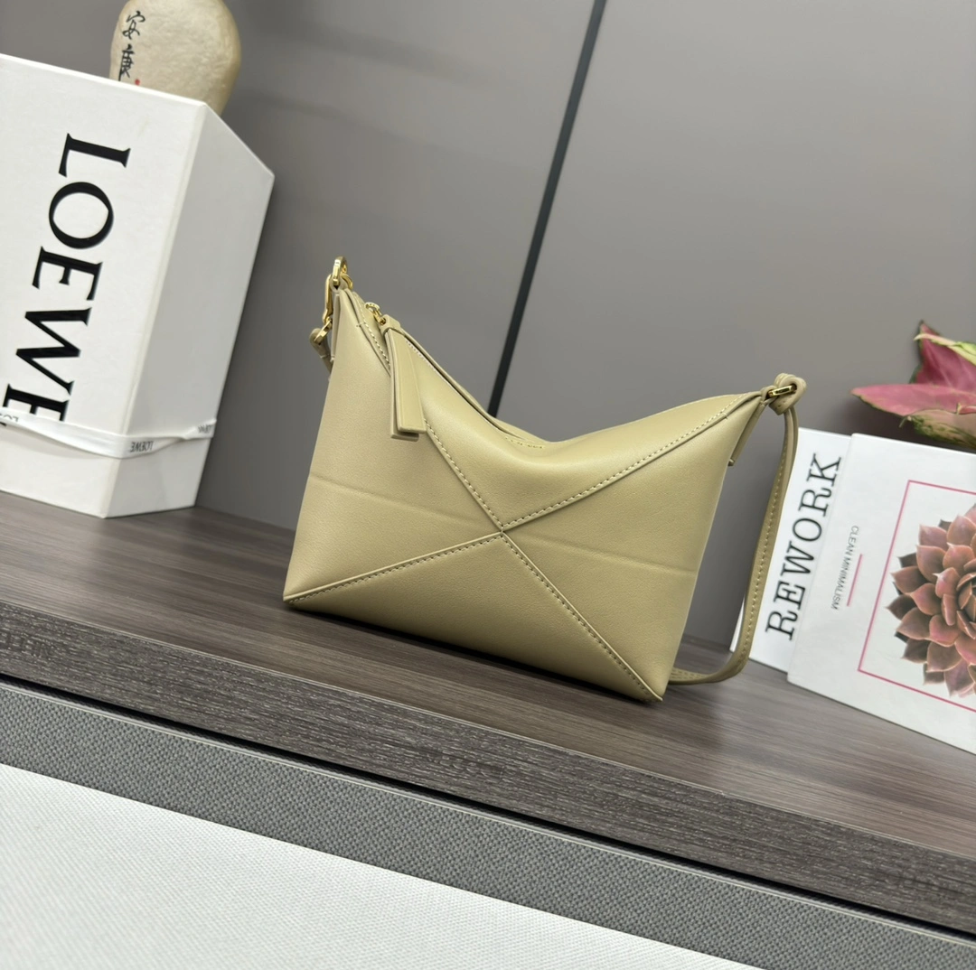 Loewe Puzzle Bags ModernLook 72115