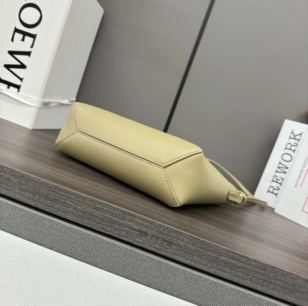 Loewe Puzzle Bags ModernLook 72115