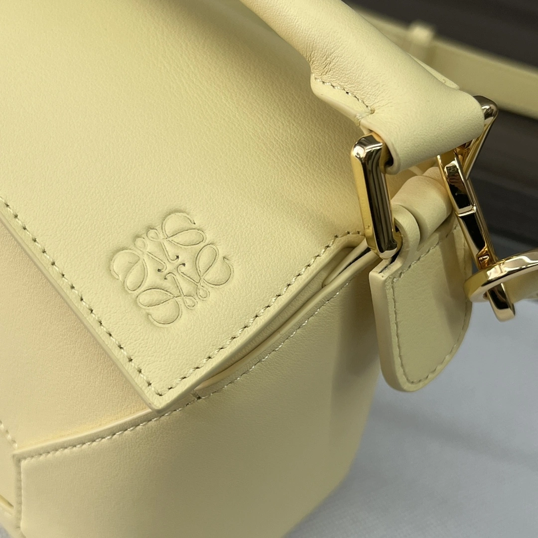 Chic Loewe Puzzle Bags 72140