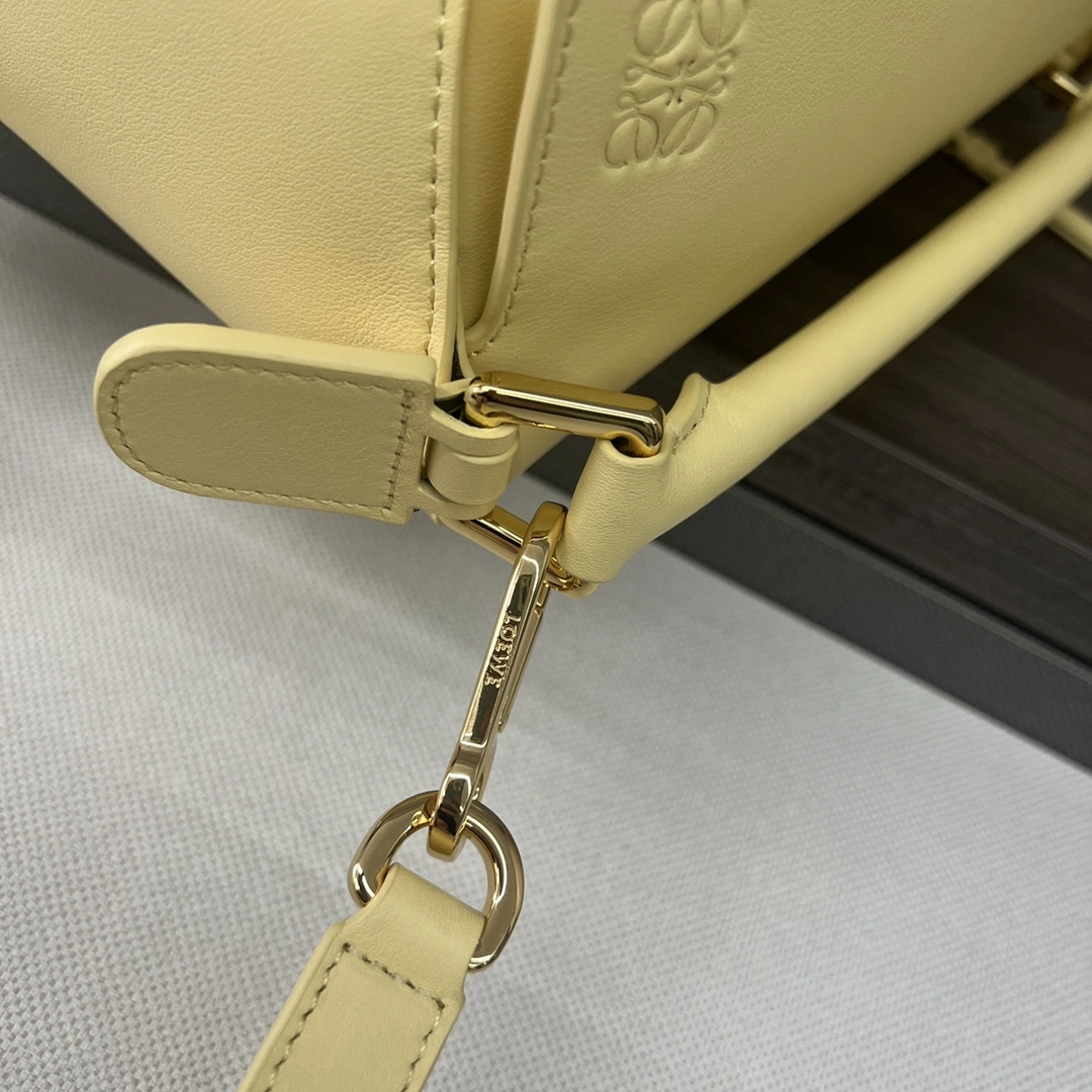 Chic Loewe Puzzle Bags 72140