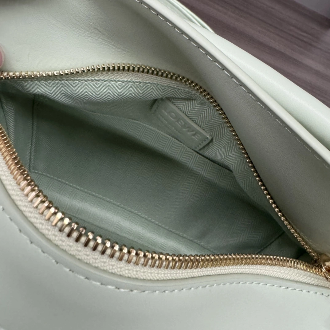 Loewe Puzzle Bags Neat 72108