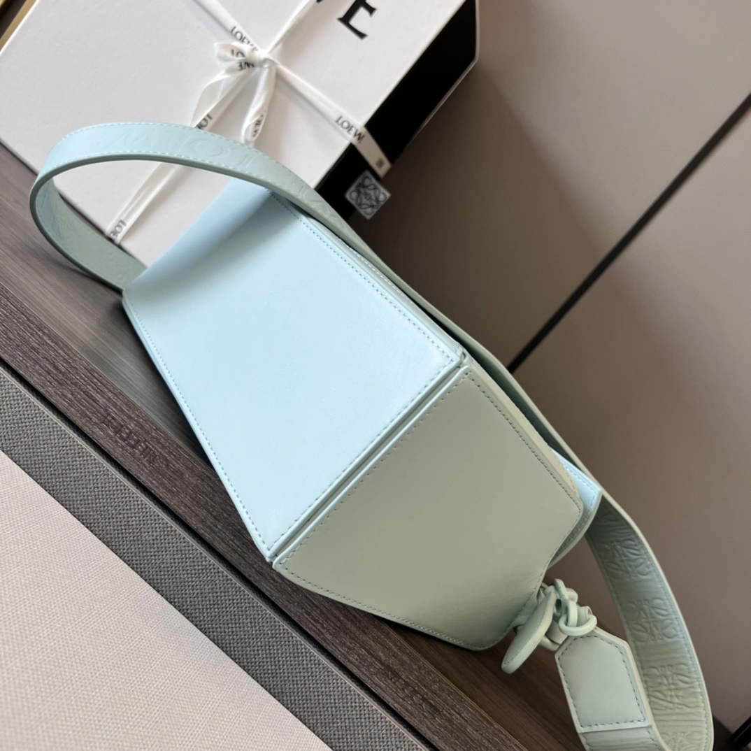 Reliable Loewe Puzzle Bags 72112