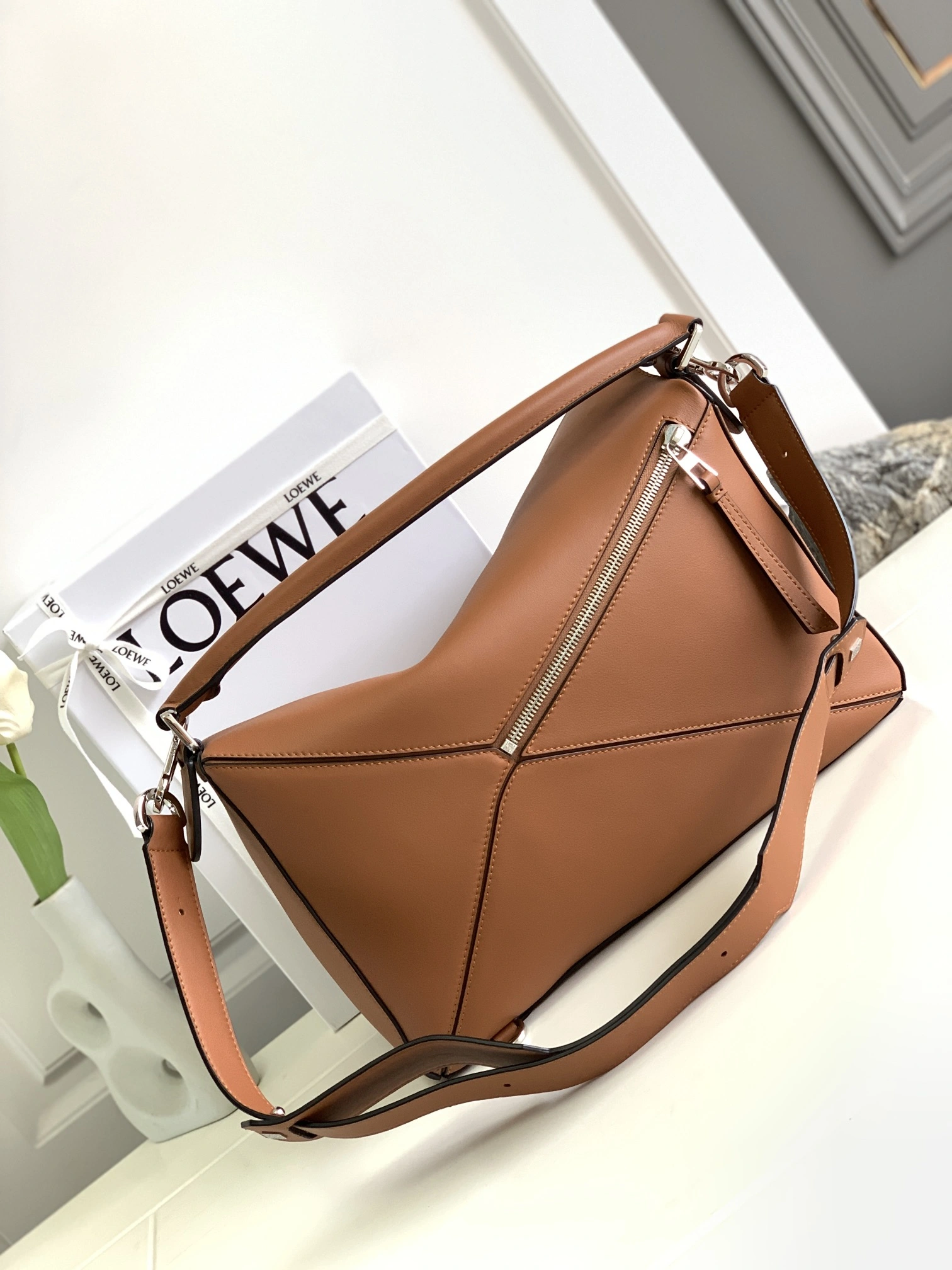 Sleek Loewe Puzzle Bags 72113