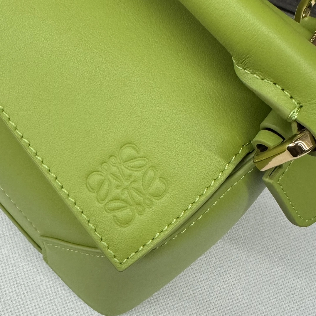 Colorful Loewe Puzzle Bags 72098
