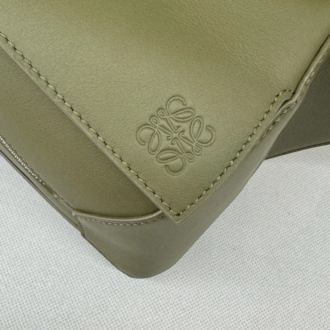Loewe Puzzle Bags WrinkleFree 72100