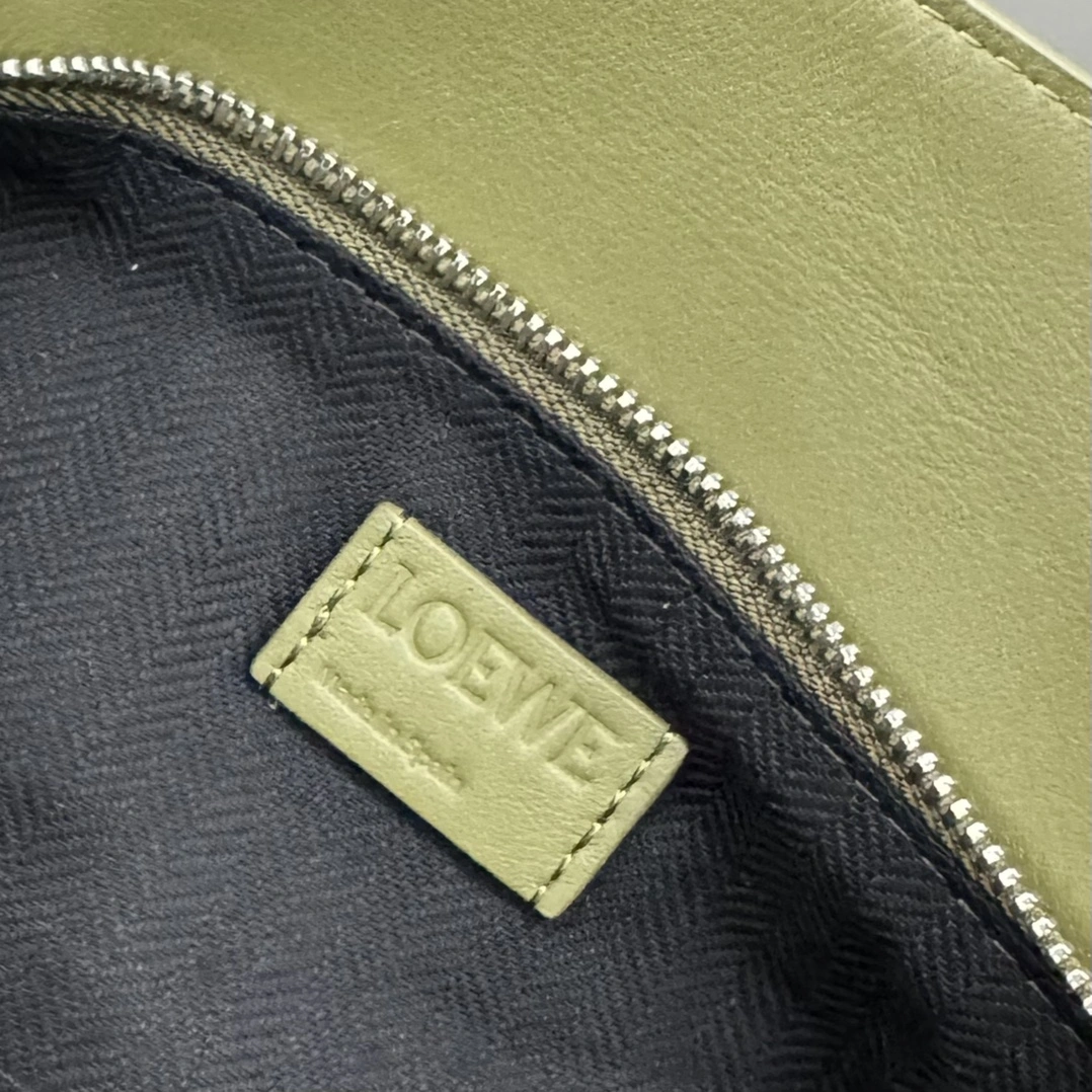 Loewe Puzzle Bags WrinkleFree 72100