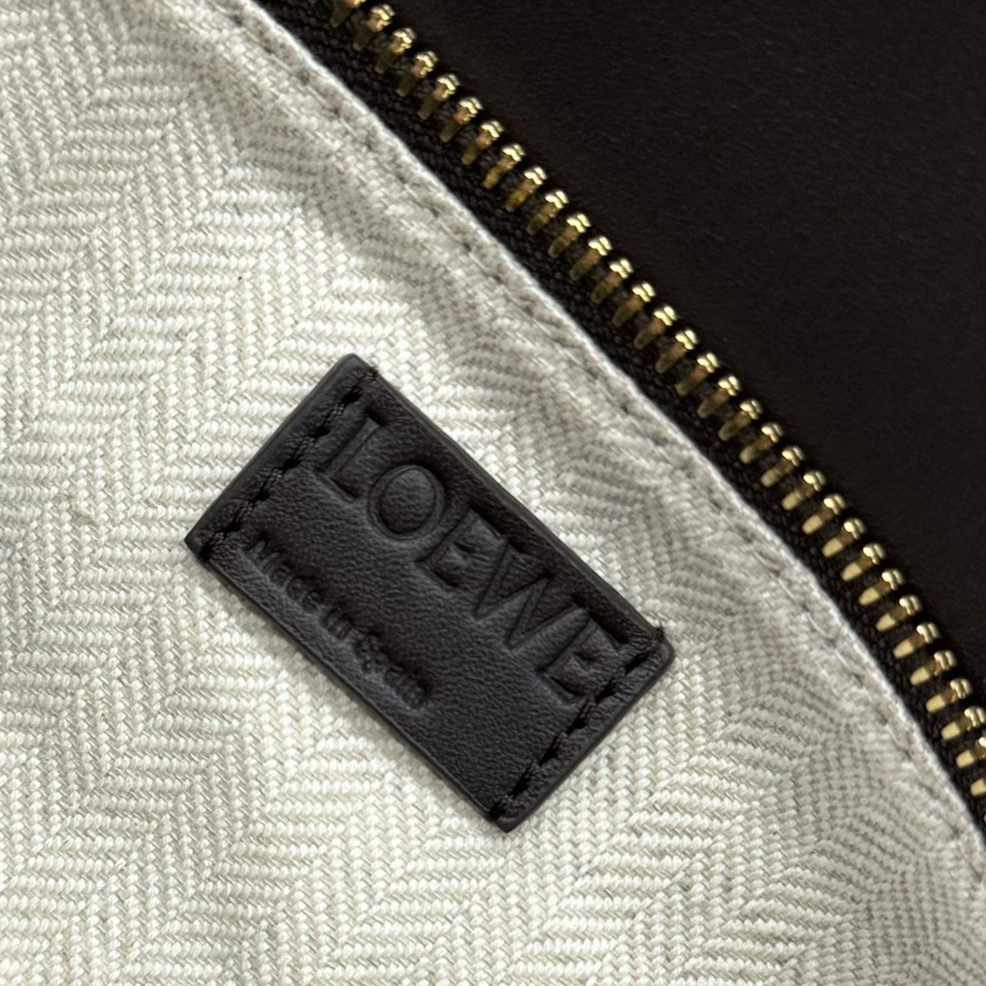 HighQuality Loewe Puzzle Bags 67207