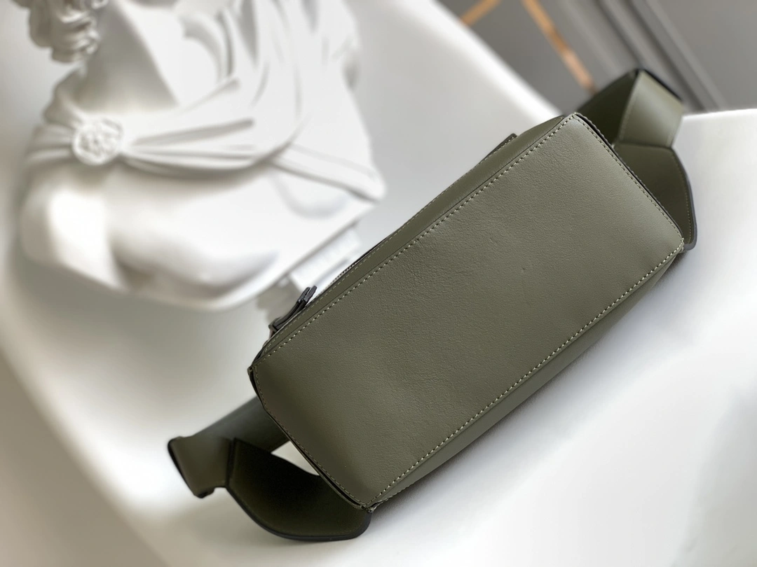 Loewe Puzzle Bags Neat 67186