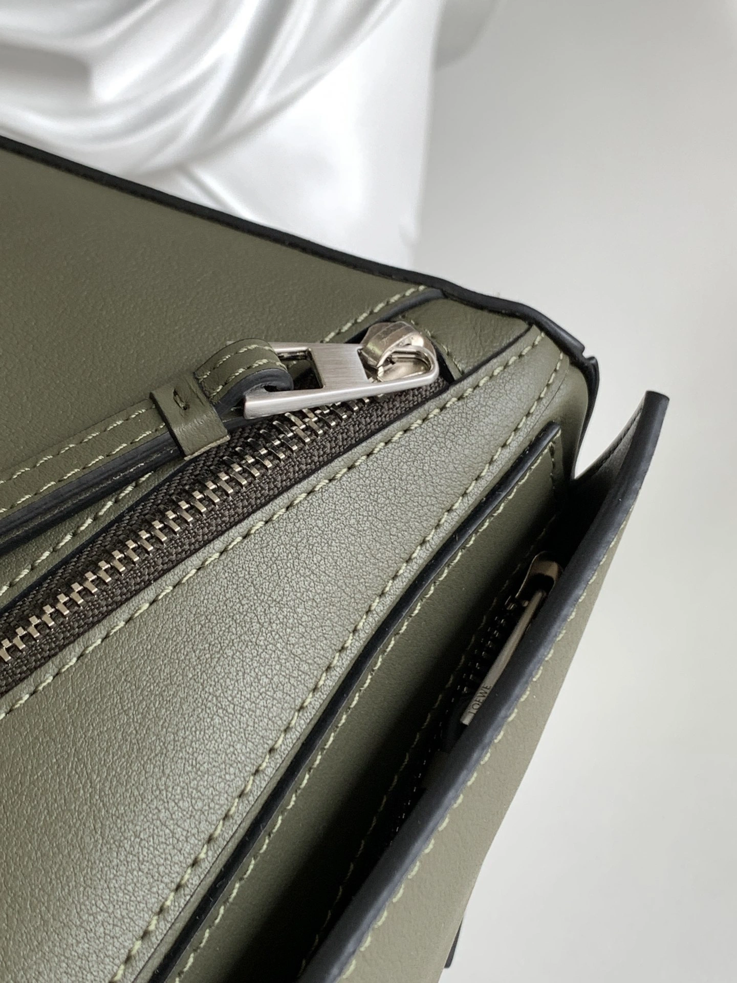 Loewe Puzzle Bags Neat 67186
