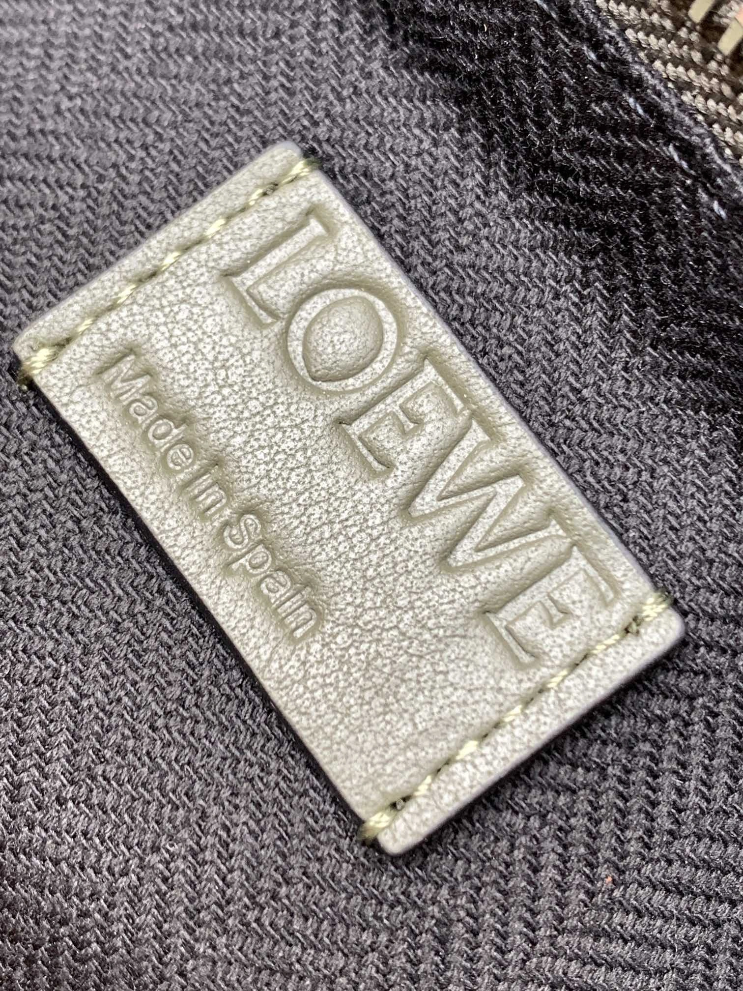 Loewe Puzzle Bags Neat 67186