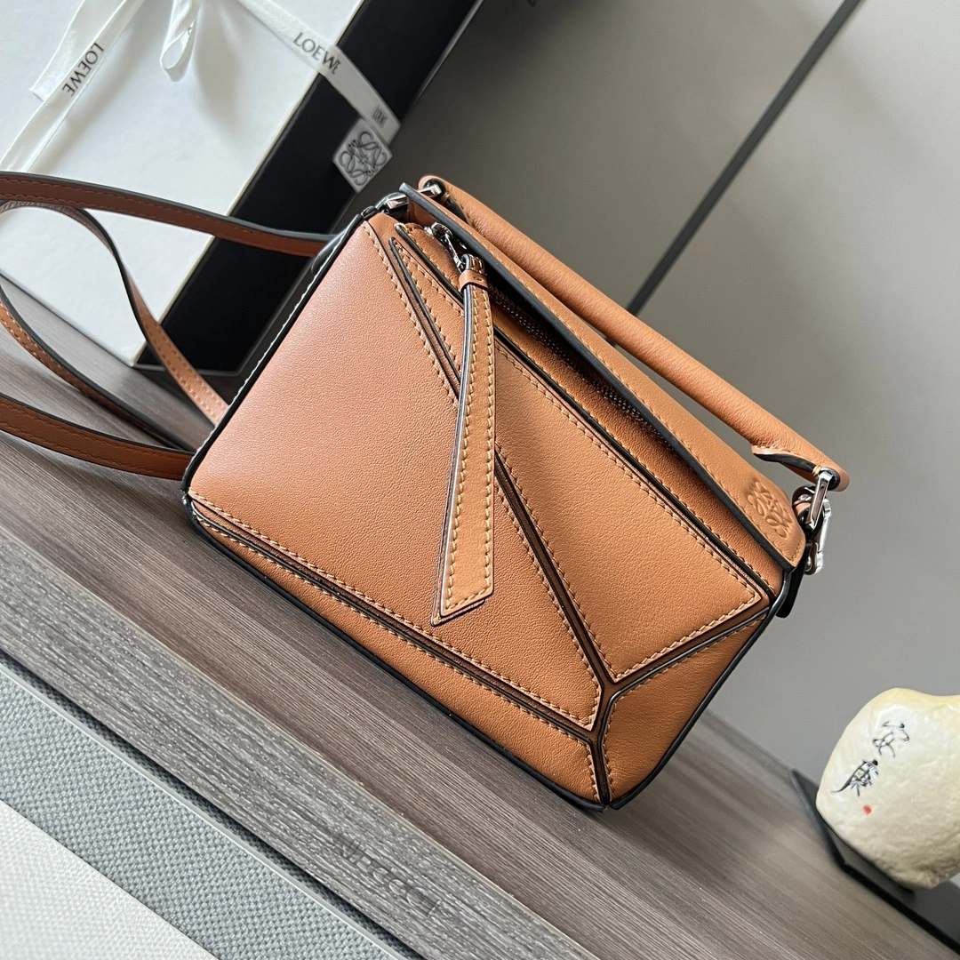 Loewe Puzzle Bags Resilient 67185