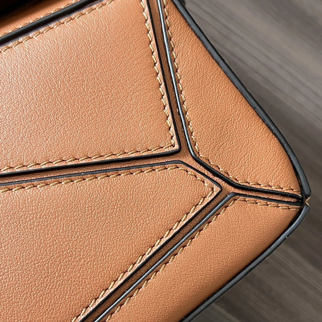 Loewe Puzzle Bags Resilient 67185