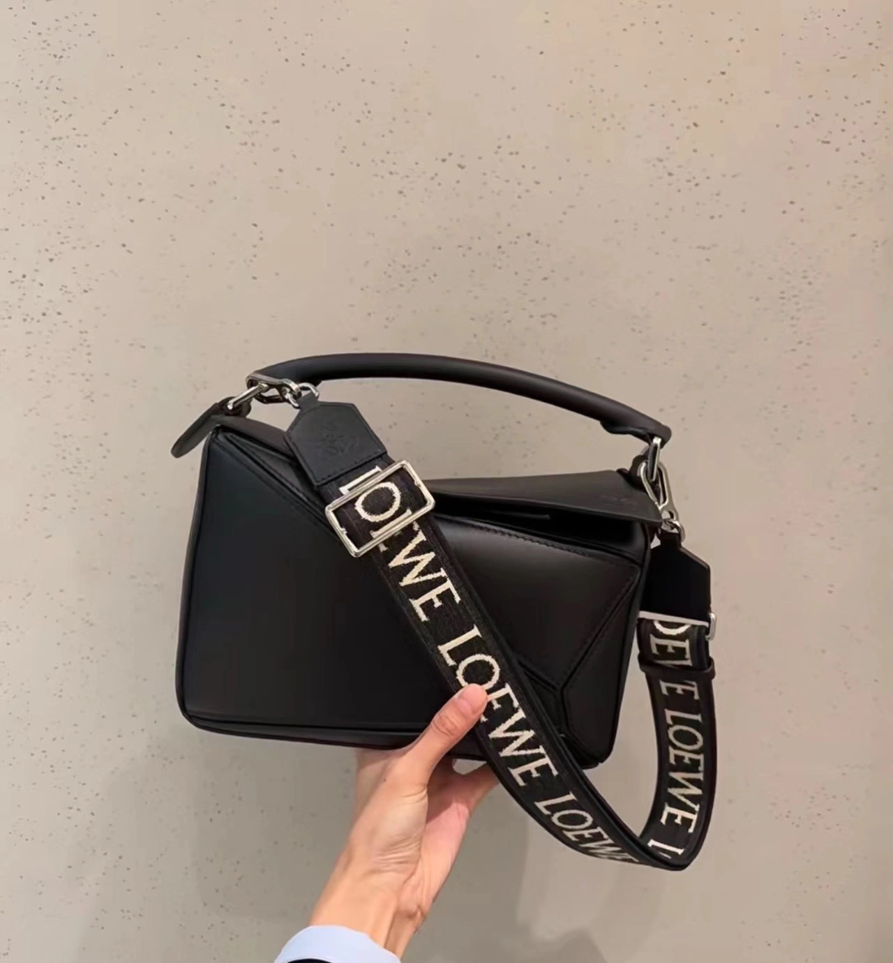 Loewe Puzzle Bags EasyCare 67200