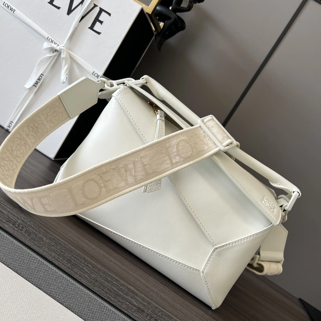 Loewe Puzzle Bags Affordable 67184