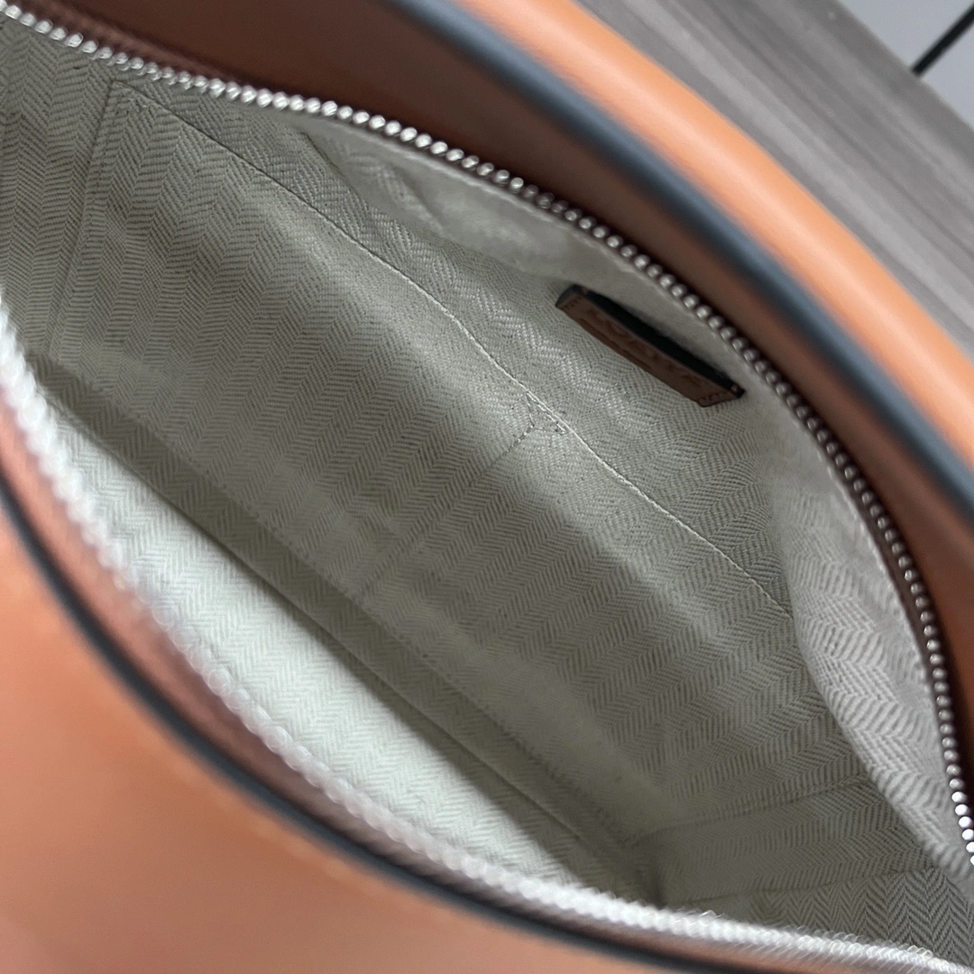Sustainable Loewe Puzzle Bags 67224
