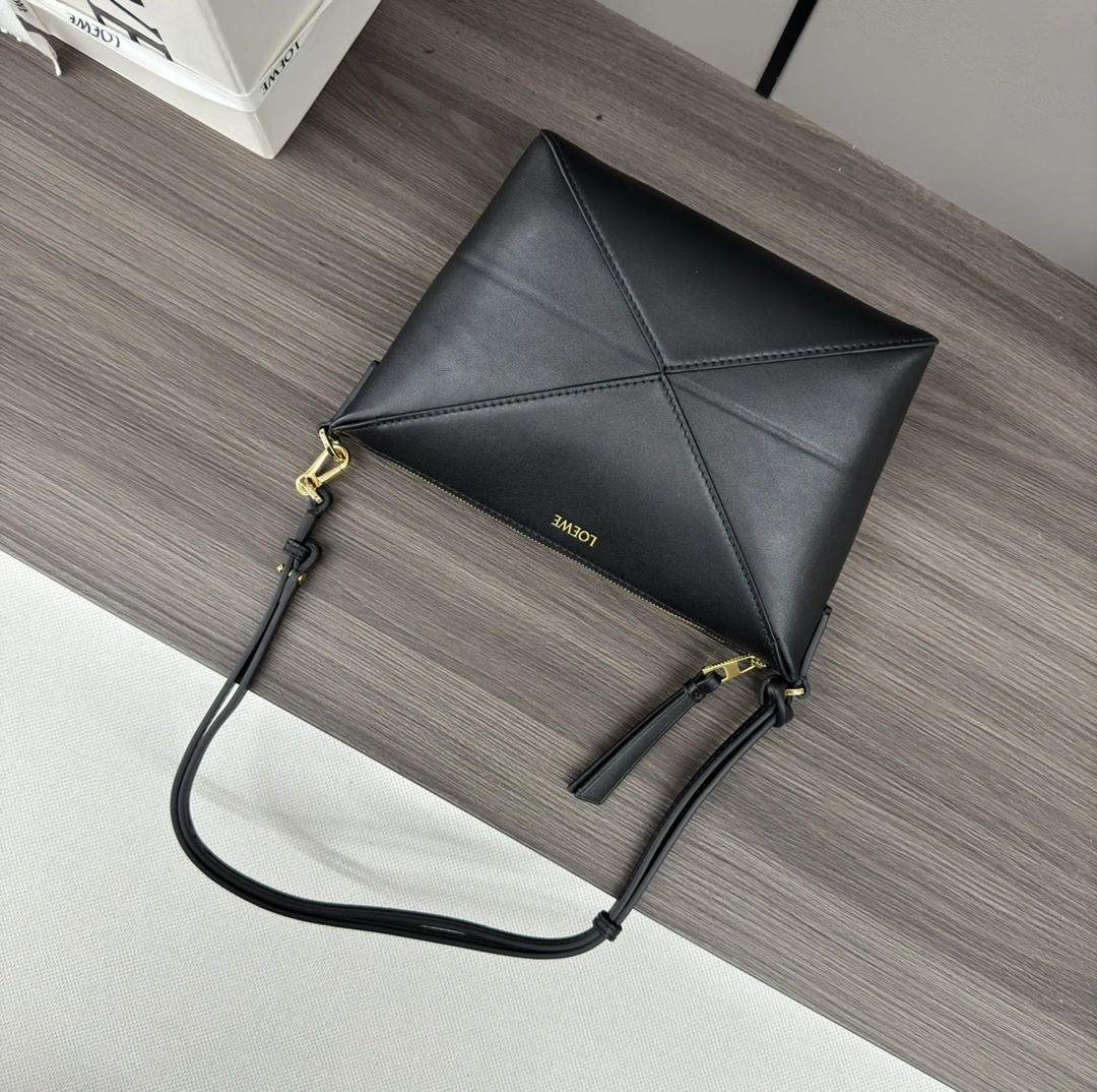Loewe Puzzle Bags Minimalist 67181
