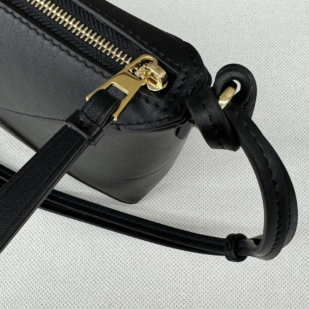 Loewe Puzzle Bags Minimalist 67181