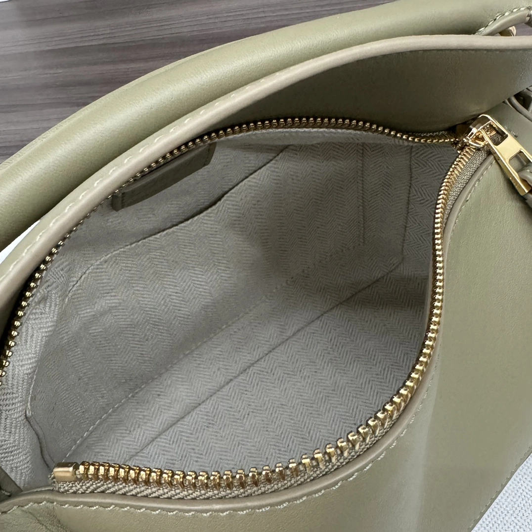 Loewe Puzzle Bags Premium 67179