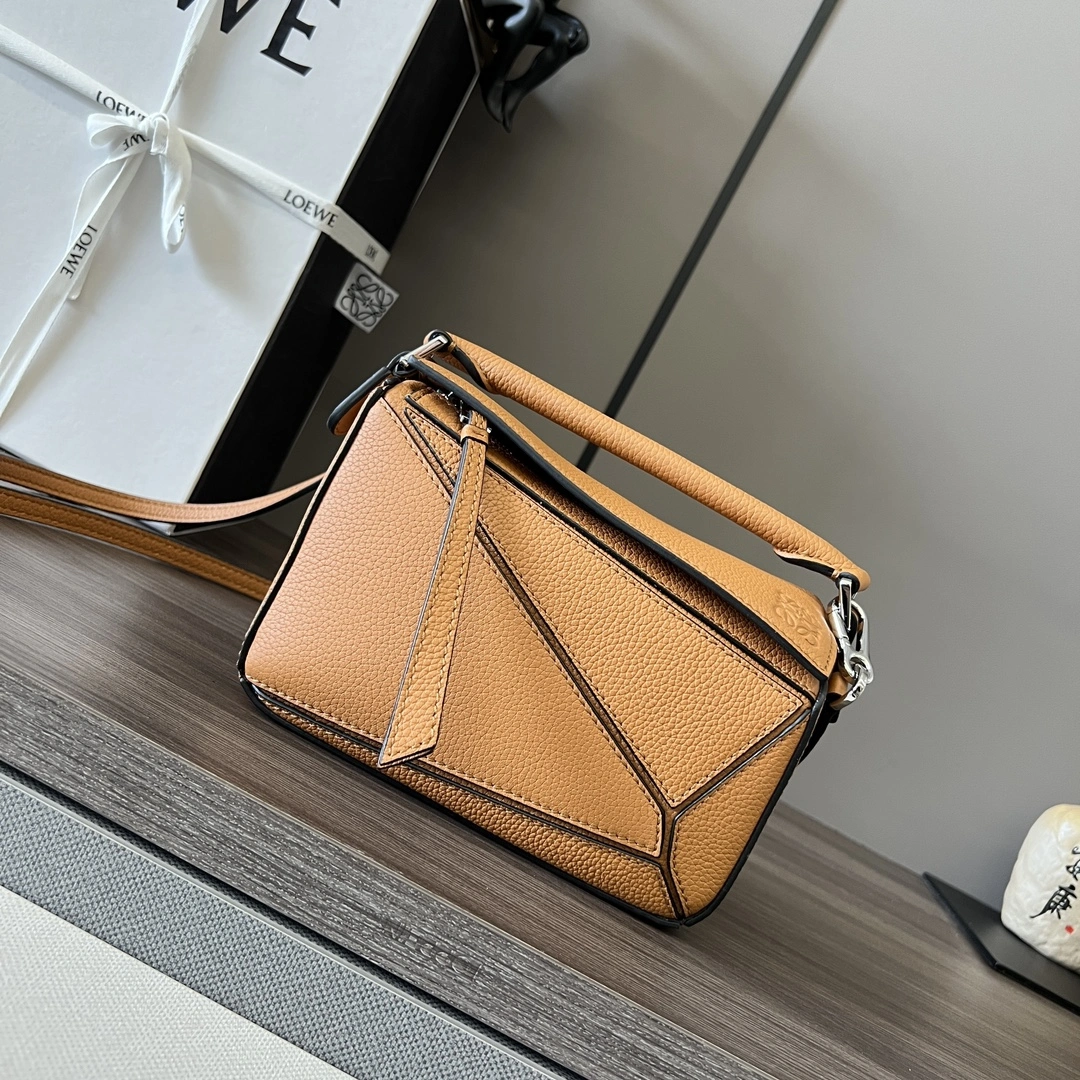Loewe Puzzle Bags StreetReady 67204