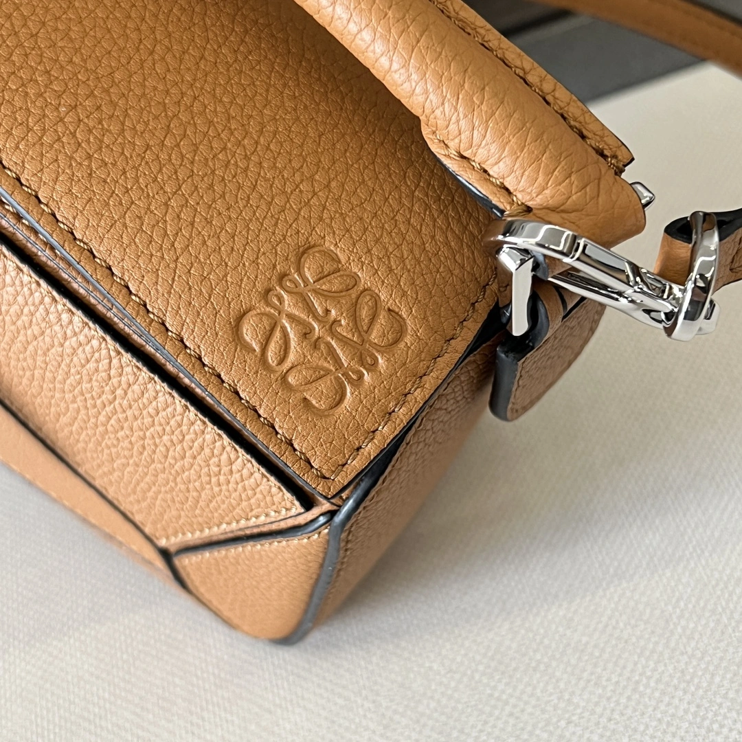 Loewe Puzzle Bags StreetReady 67204