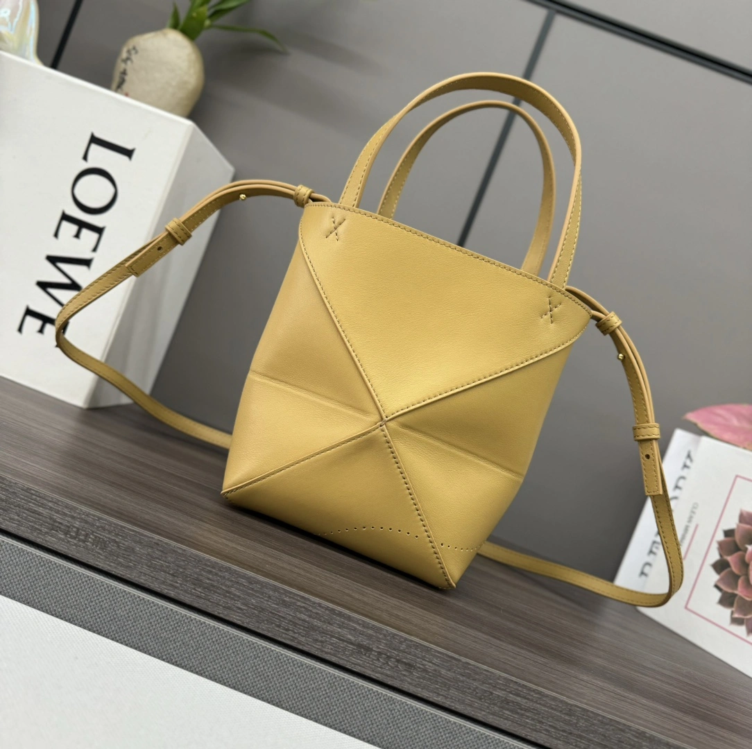 Loewe Puzzle Bags SoftTouch 67175