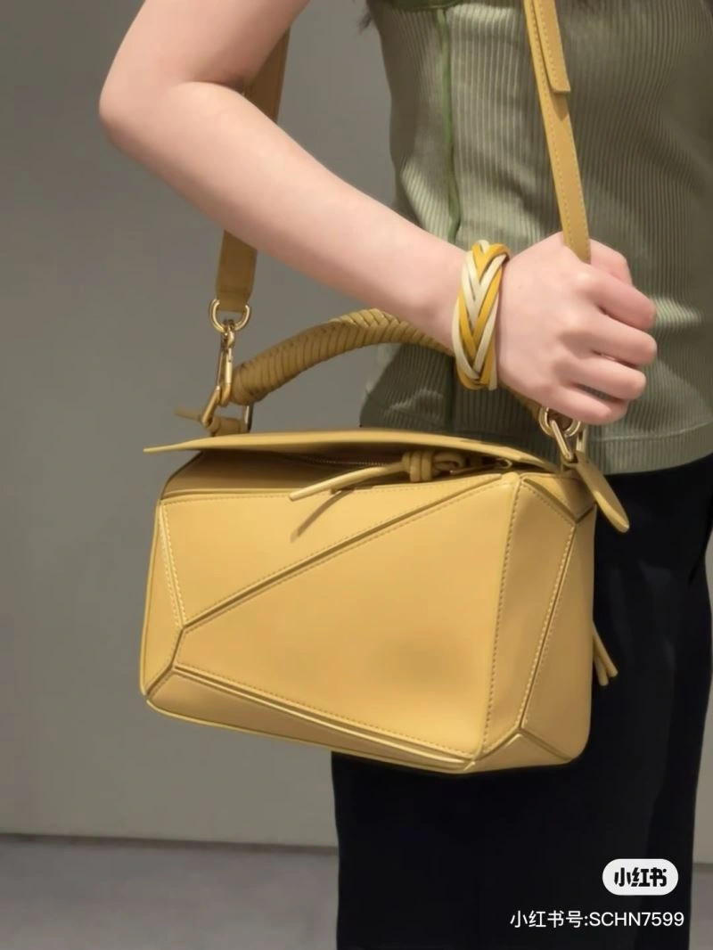Loewe Puzzle Bags Neat 61575