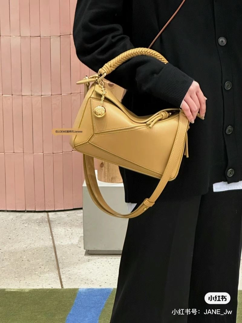 Loewe Puzzle Bags Neat 61575