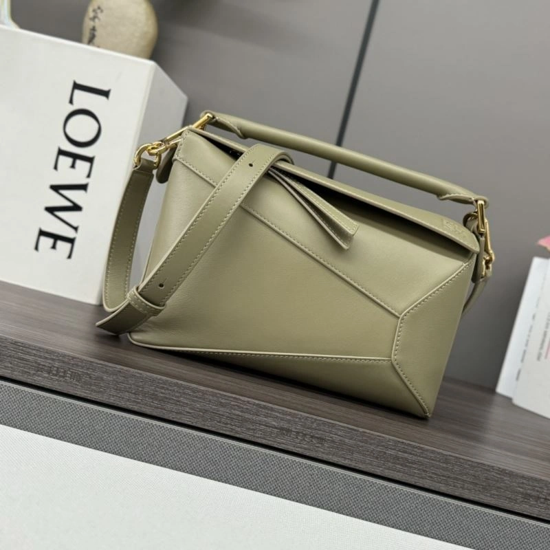 Fashionable Loewe Puzzle Bags 61607