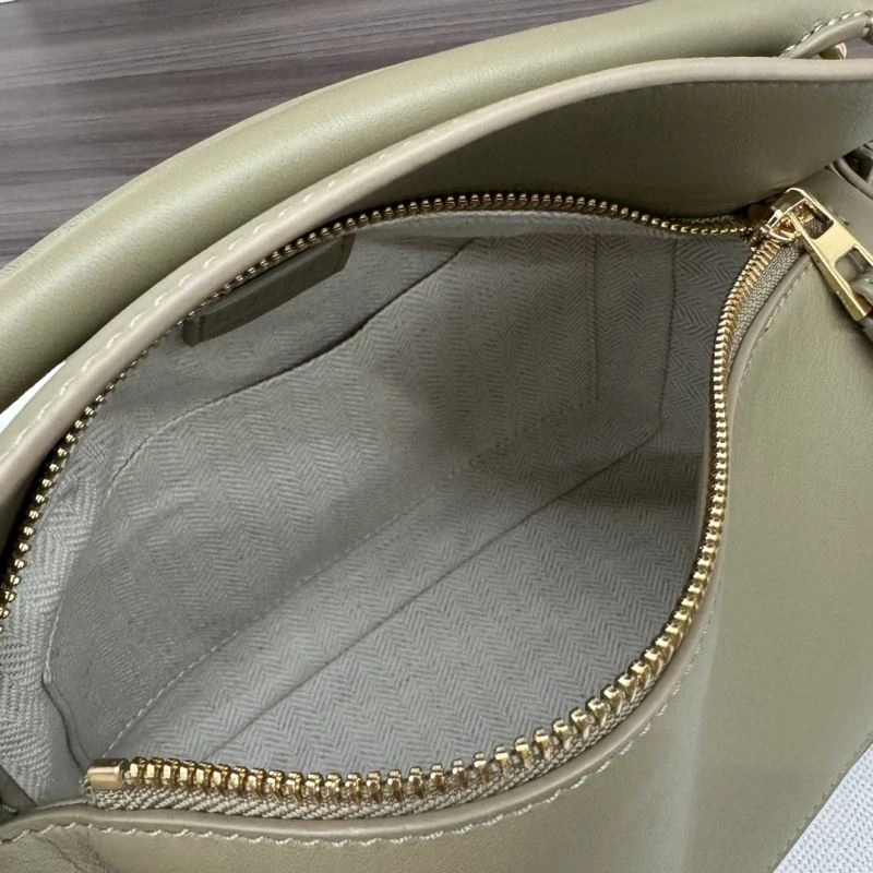 Fashionable Loewe Puzzle Bags 61607