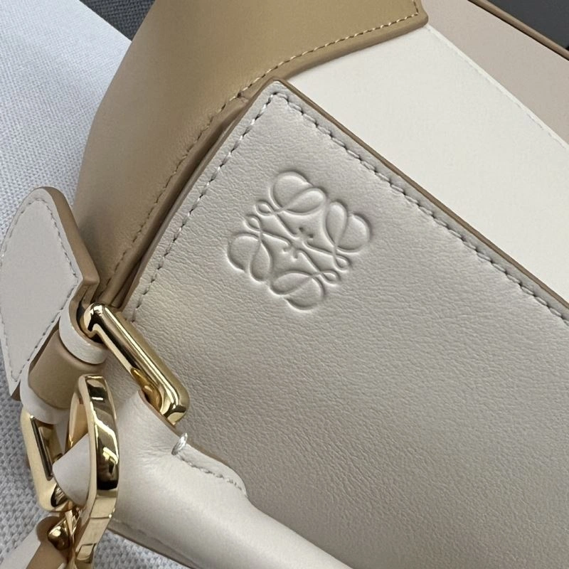 GoodFit Loewe Puzzle Bags 61574