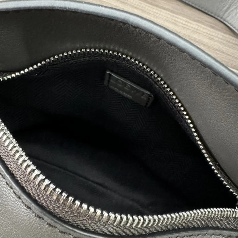 Original Loewe Puzzle Bags 61562