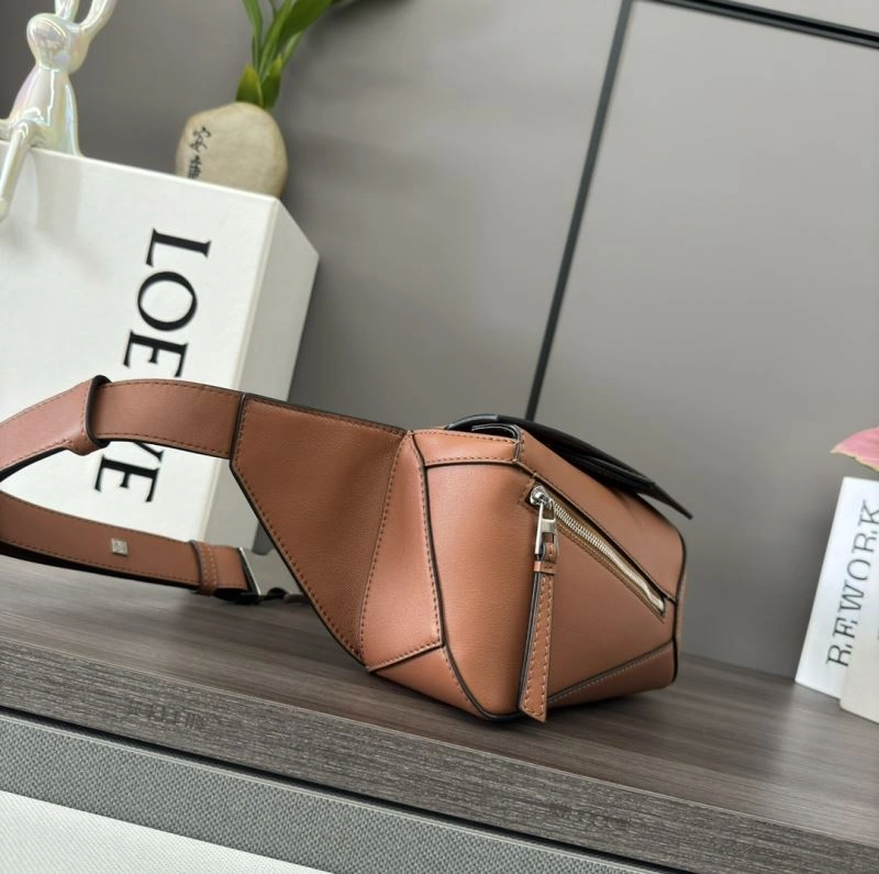 Seasonal Loewe Puzzle Bags 61561