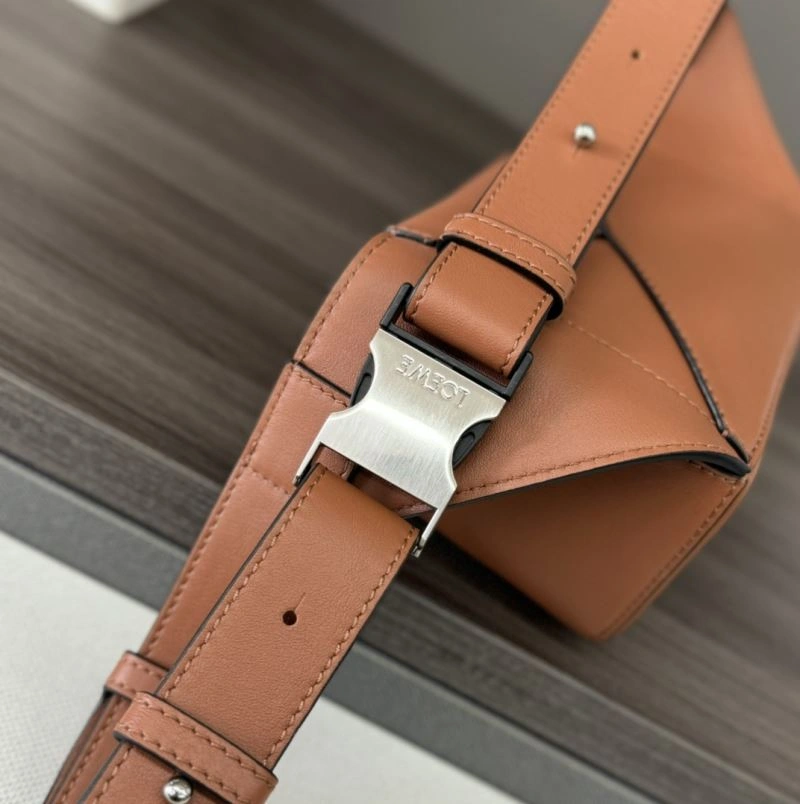 Seasonal Loewe Puzzle Bags 61561