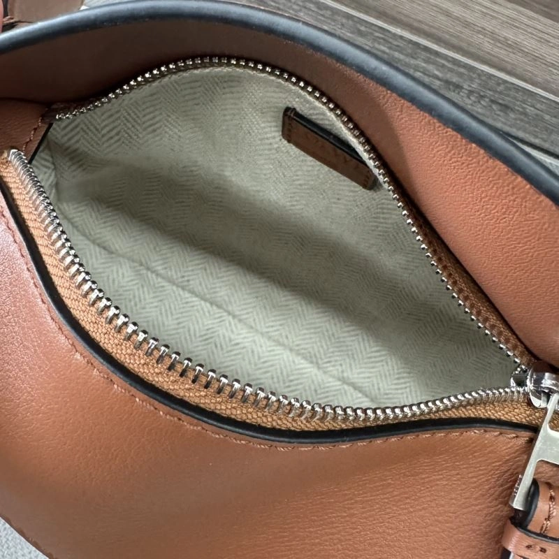 Seasonal Loewe Puzzle Bags 61561